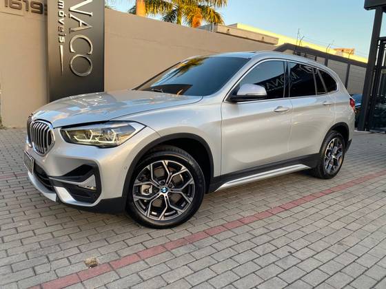 BMW X1 2.0 16V TURBO ACTIVEFLEX SDRIVE20I X-LINE 4P AUTOMÁTICO